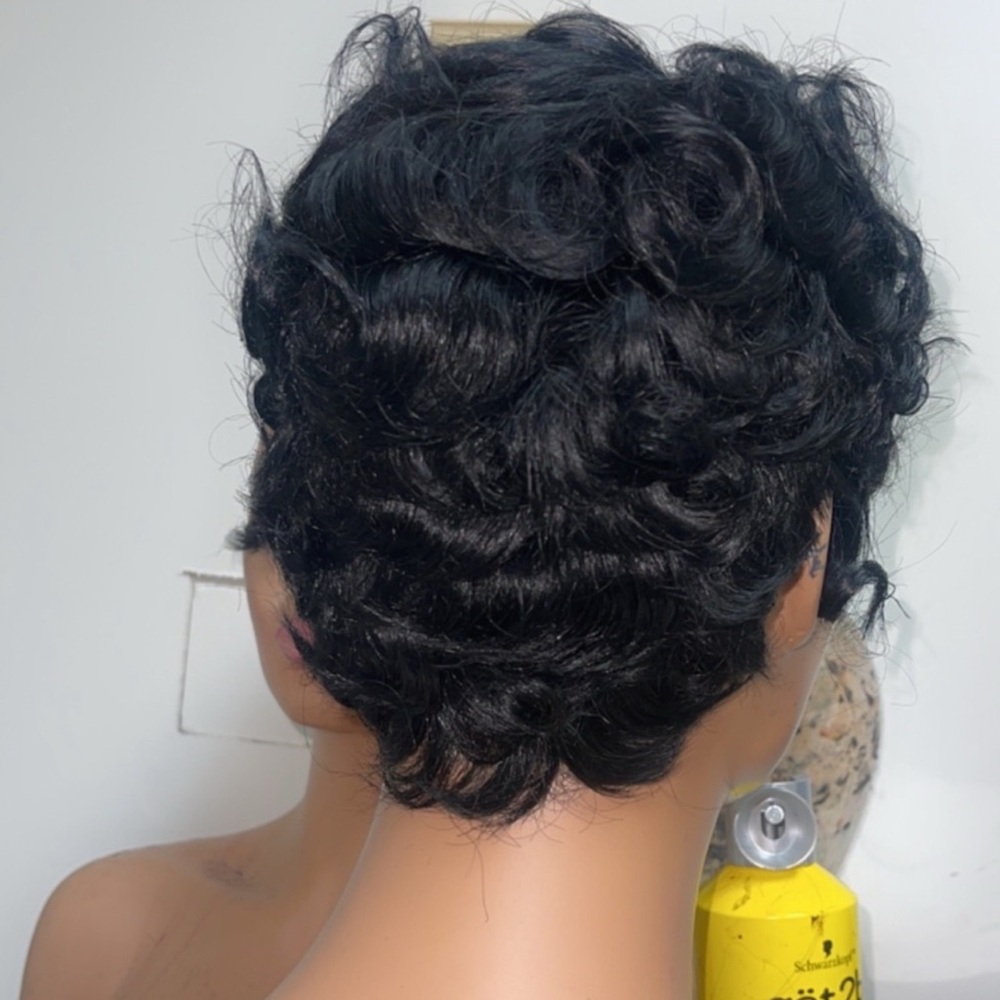 Short Curly Pixie Wig - Black • Unbranded - Picture 3 of 3